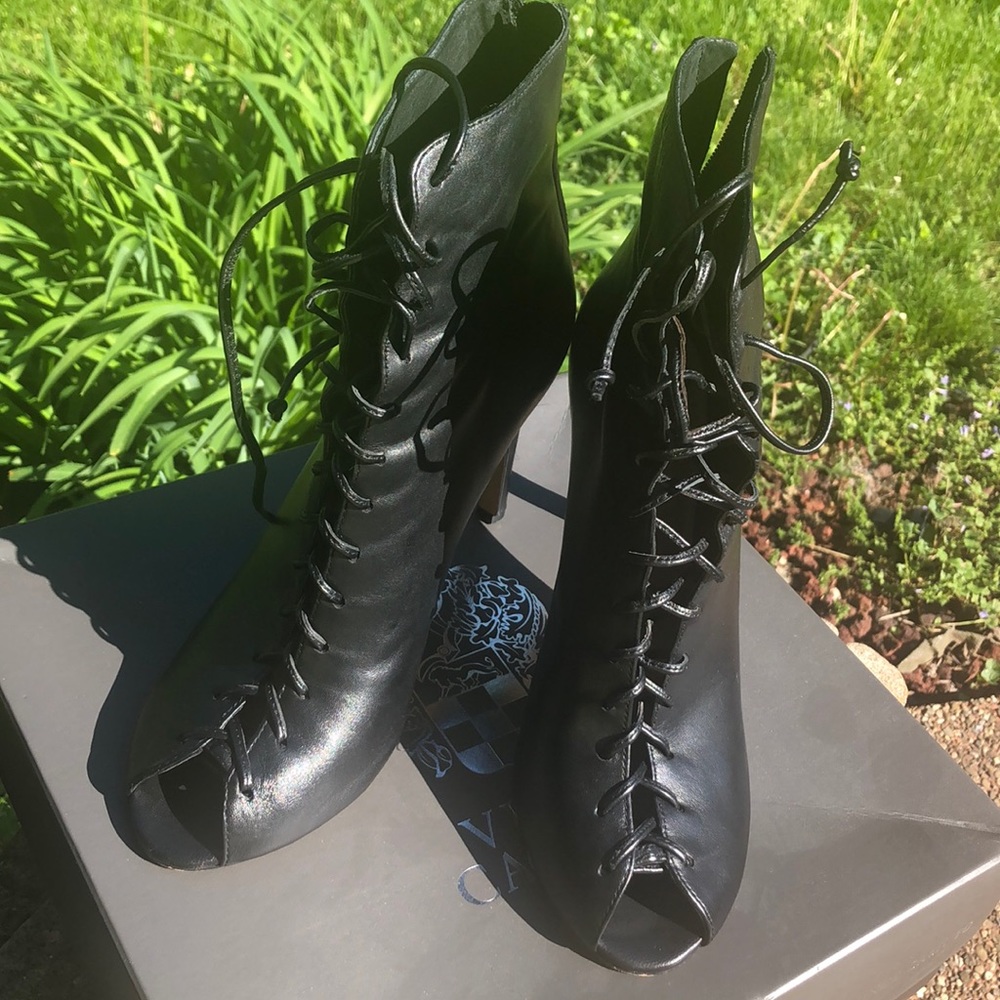 Vince Canute open toe bootie